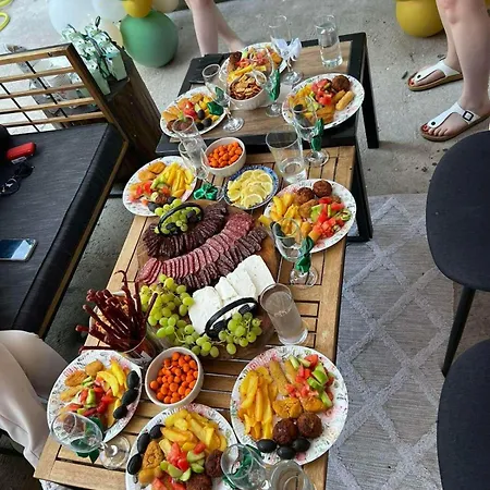 ヴィラ Mia Maria Tutrakan